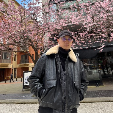 social media content creater