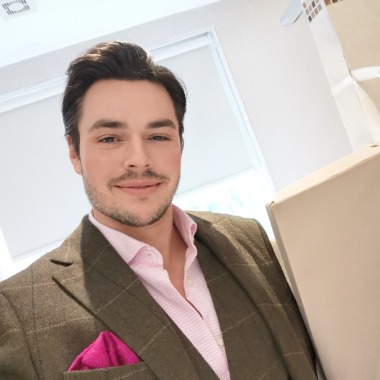 Photographer & Content Creator | Travel, Events, Branding