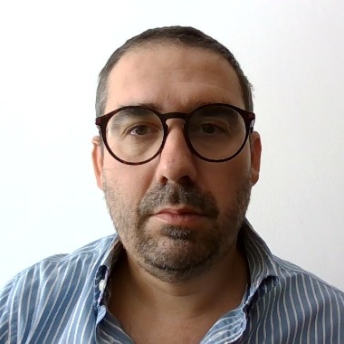 Google & Meta Ads Specialist: Drive High-ROI Campaigns