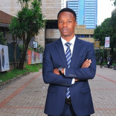 IT expert, data entry and analysis, marketer, business information Technology
