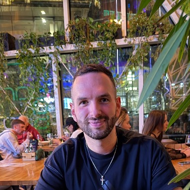 Security and Health & Safety Expert