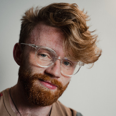 Multidisciplinary Creative Designer